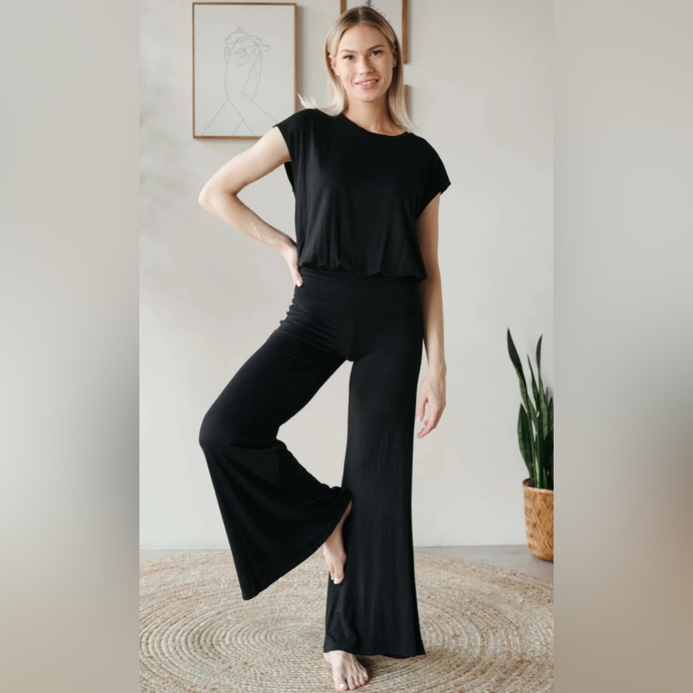 NWT Jala Easy Jumpsuit- elegant wide leg